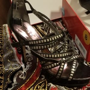 Guess Womens size 8 Heels Black and grey studded look. Gently worn.